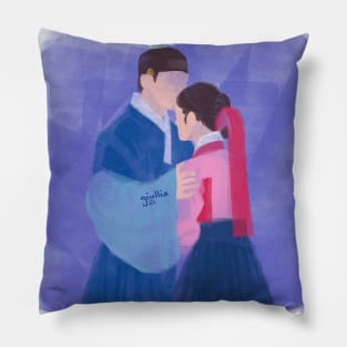 The red sleeve FANART 01 Pillow