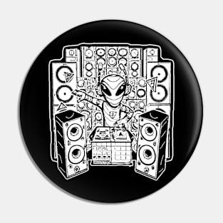 Rave Tekkno Alien DJ Turntables Pin