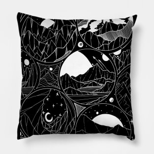 The mountains in circles Pillow
