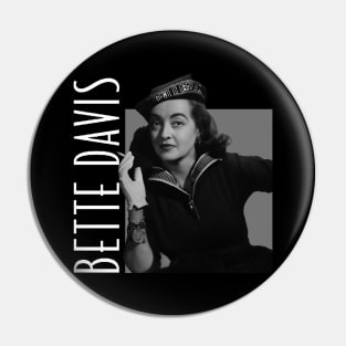 Bette Smoking (Black White) Pin