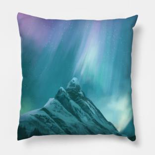 Northen light in mountain Pillow