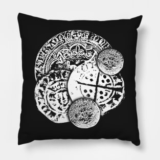 Metal detecting gift idea, metal detectorists hammered coin Pillow