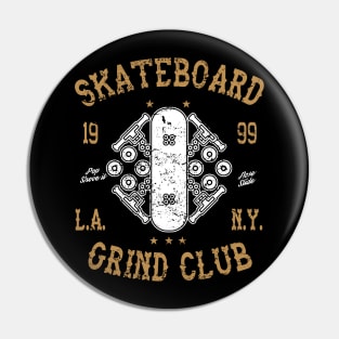 Skateboard Grind Club Pin
