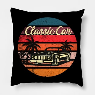 Retro car merch classic car retro  vintage aesthetic sunset circle with palms and mountains Pillow