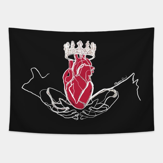 Single Line - Claddagh (White) Tapestry by MaxencePierrard