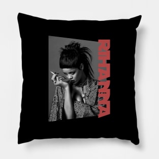 rihanna minx - monochrome style Pillow