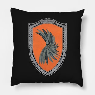 Feathercrest (Shield moonsilver Celtic Rope on black leather) Pillow