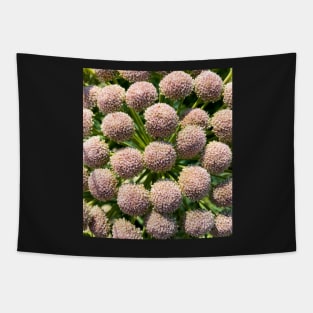 Round Flowers Tapestry
