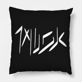 elon musk tshirt Pillow