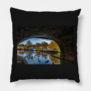 Under The Bridge To Hungerford Wharf Pillow