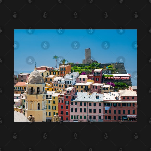 View on the cliff town of Vernazza, one of the colorful Cinque Terre on the Italian west coast by Dolfilms