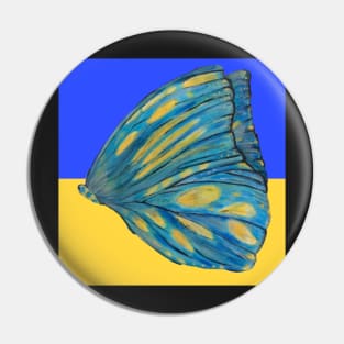 We Stand With Ukraine Pin