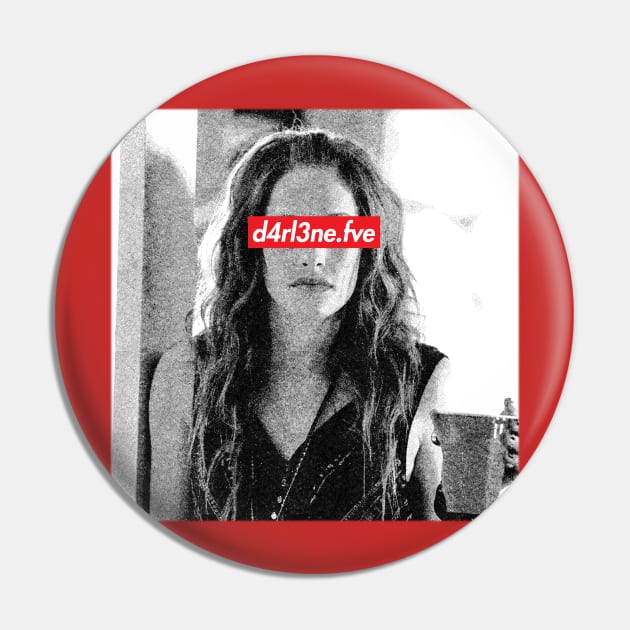 Darlene Mr Robot Pin by Aefe