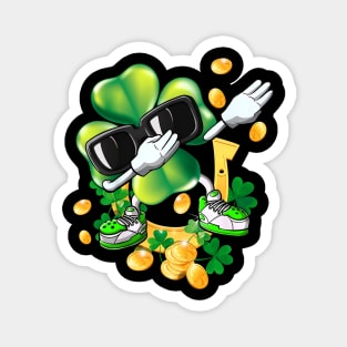 St Patricks Day Dabbing Shamrock Men Women Boy Girls Dance Magnet