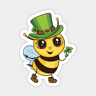 Leprechaun Bee with Shamrock Magnet