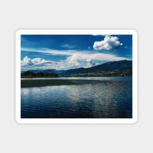 Photography color lake and sky Magnet