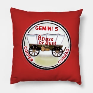 Gemini 5 mission patch/Artwork Pillow