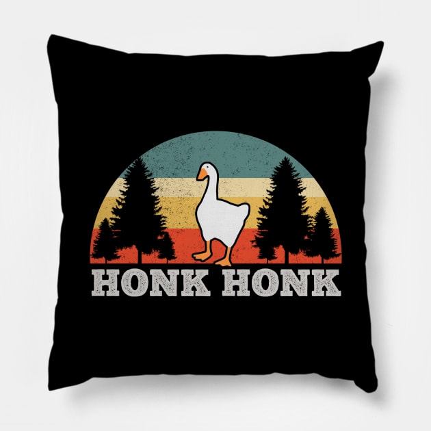 Honk Honk Vintage Pillow by giovanniiiii