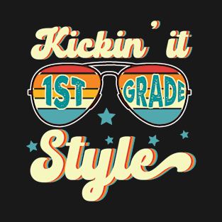 Retro Kickin It 1st Grade Style Teacher Back To School Gift For Boy Girl Kids T-Shirt