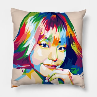 yeji itzy Pillow