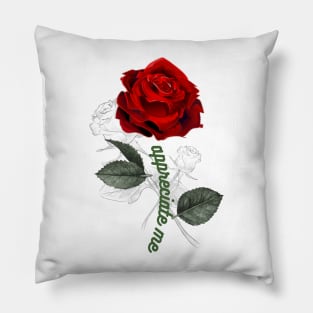 bella flor Pillow