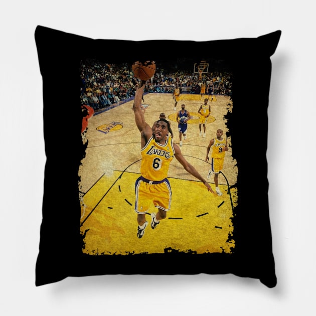 Eddie Jones, 1998 Pillow by Omeshshopart