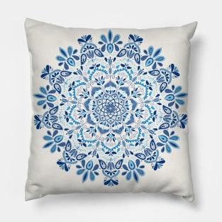 Mandala in shades of blue Pillow