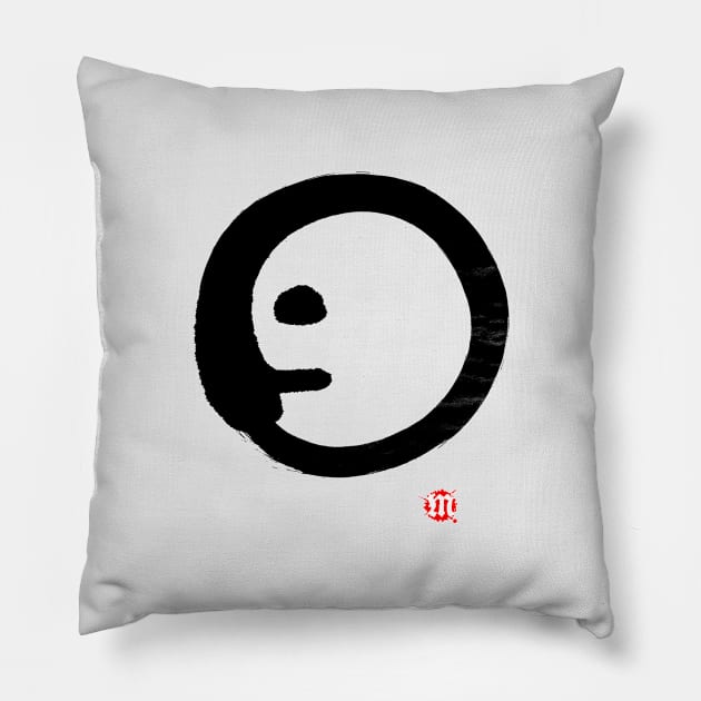 Enso, ensovoorts Pillow by MinistryofCalligraphy