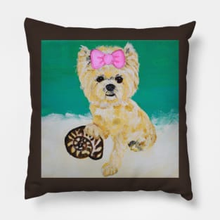 Stylin' Swifty Yorkie & Shell Pillow