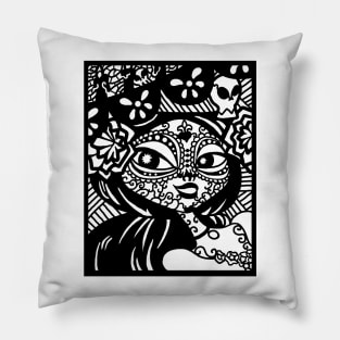 La Muerta Pillow