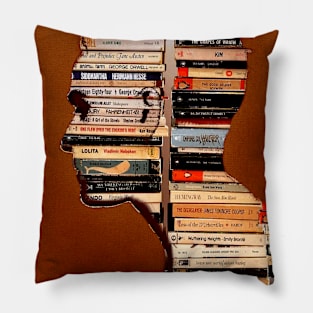 The reader Pillow