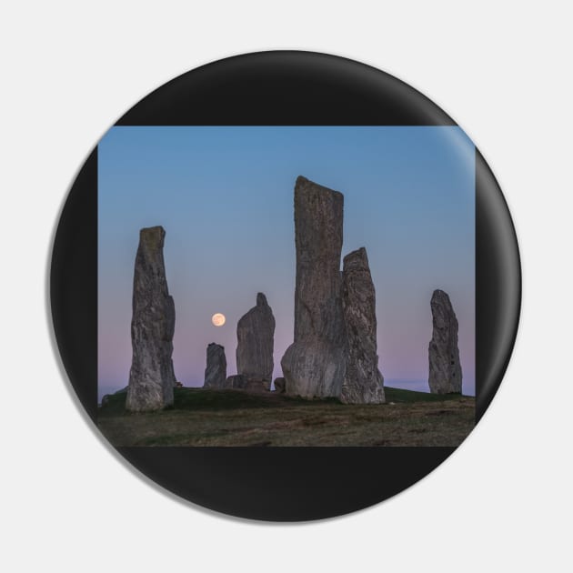 Callanish and full moon rising Pin by fairyfreak