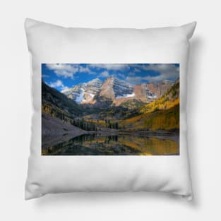 Colorado Maroon Bells in Autumn Pillow