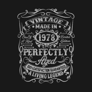 Vintage 1978 42nd Birthday 42 Years Old Gift Mens T-Shirt