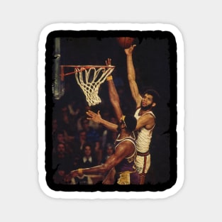 Wilt vs Kareem 'Giants of The Game' Magnet