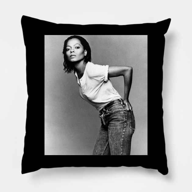 Diana Ross 80s Pillow by kilshamy