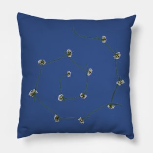 Daisy Chain Pillow