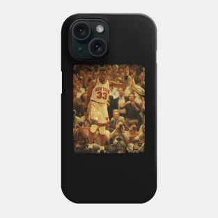 Patrick Ewing - Vintage Design Of Basketball Phone Case