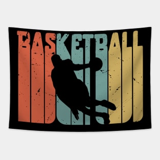 Vintage Retro Basketball / basketball lover / basketball fan / basketball gift idea / basketball present Tapestry