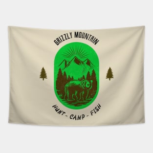 Grizzly Mountain Hunt Camp Fish - Green Tapestry