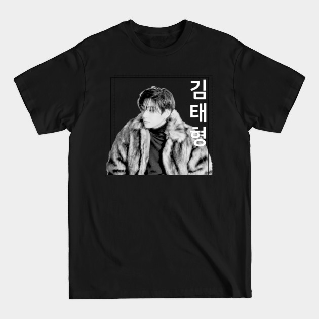 Discover Kpop idol male v - Kpop Idol Bts V Taehyung - T-Shirt