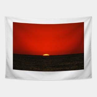 Coucher de soleil sur une plage au Mexique Tapestry