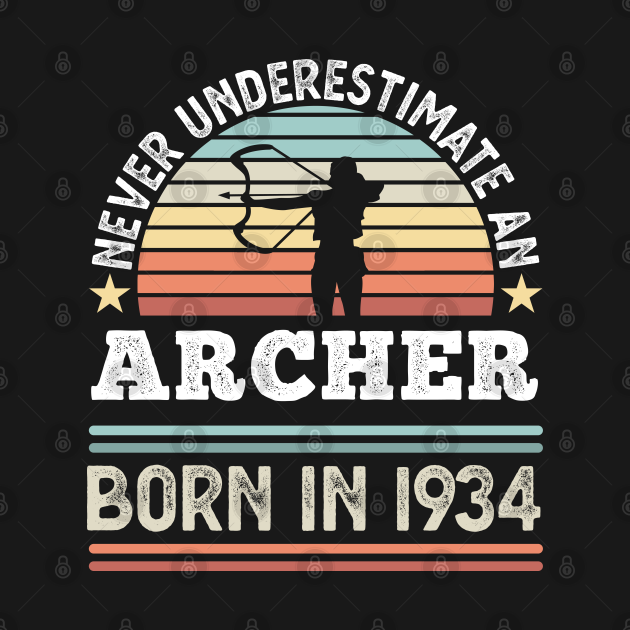 Disover Archer born 1934 90th Birthday Archery Gift - Archery - T-Shirt