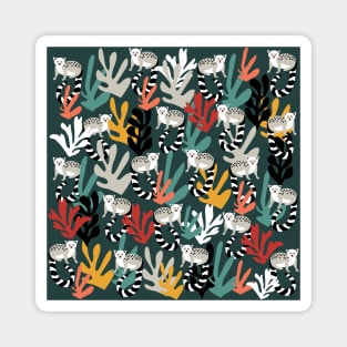 Cute Lemur and Tropical Leaves Pattern Magnet