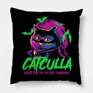 CatCulla What cat do in the shadow Pillow