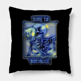 Time to socialize Pillow