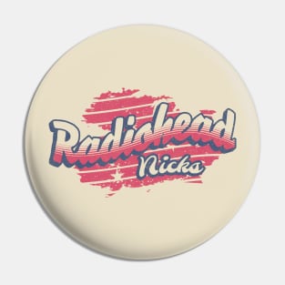 radio Pop Vintage Pin