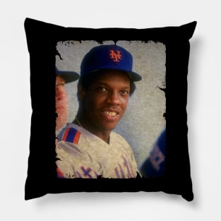 Dwight Gooden - Wins The NL Cy Young Award, 1985 Pillow