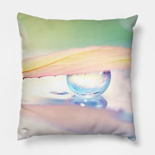 Leaf Water Drop Nature Serene Tranquil Pillow