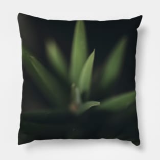 leaves low key Pillow